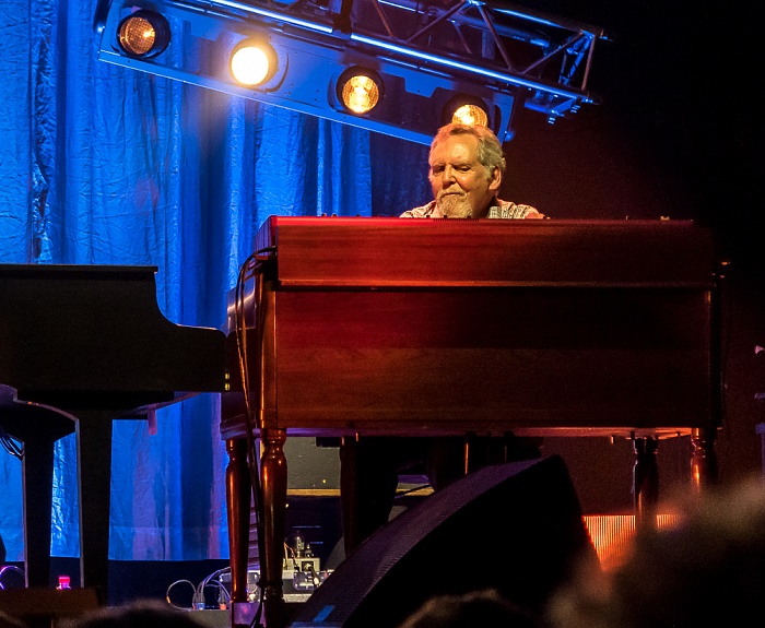 ratiopharm arena: Joe Bonamassa Neu-Ulm Reese Wynans