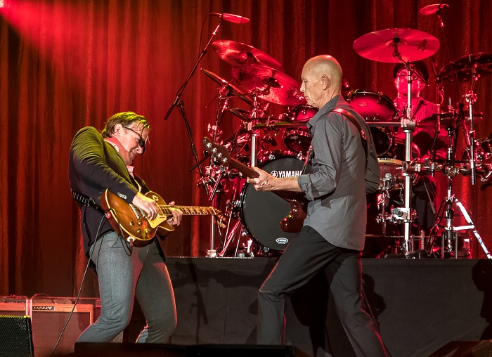 ratiopharm arena: Joe Bonamassa Neu-Ulm