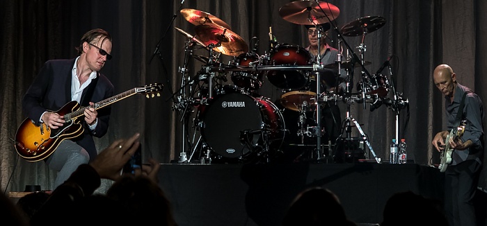 ratiopharm arena: Joe Bonamassa Neu-Ulm