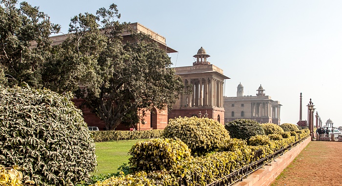 New Delhi: Rajpath - Secretariat Building (North Block)