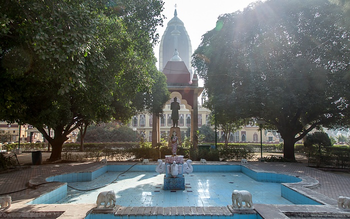 New Delhi: Laxmi Narayan Temple