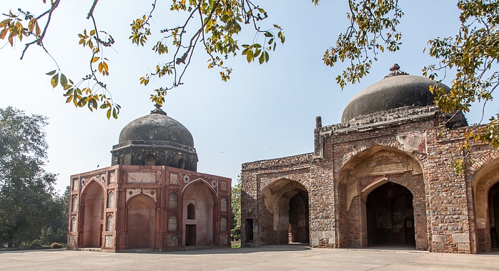 New Delhi: Isa-Khan-Mausoleumskomplex - Afsarwala Masjid (Mausoleum und Moschee)