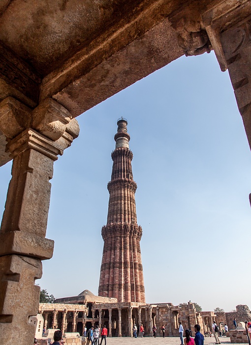 New Delhi: Qutb-Komplex - Qutb Minar, Quwwat-ul-Islam-Moschee Delhi