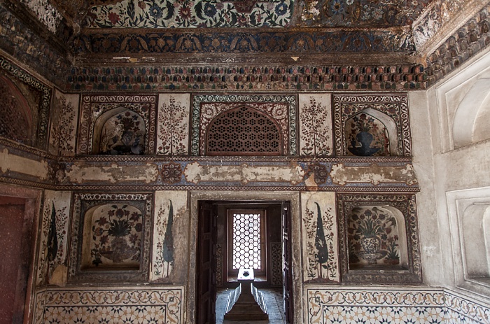 Agra Itimad-ud-Daula-Mausoleum