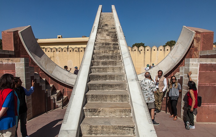 Jaipur Jantar Mantar: Laghu Samrat Yantra (Kleine Sonnenuhr)