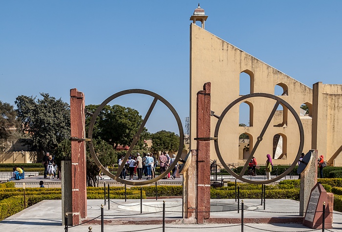 Jaipur Jantar Mantar: Chakra Yantra