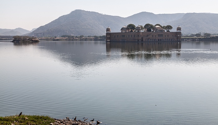 Man Sagar Lake mit Jal Mahal (Wasserpalast) Jaipur