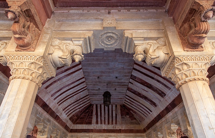 Jaipur Amber Fort: Zweiter Innenhof - Diwan-i-Am (Öffentliche Audienzhalle)