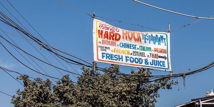 Werbung für das Hard Rock Restaurant Pushkar