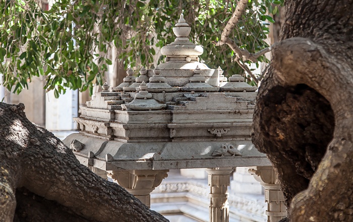 Ranakpur Chaumukha Adinath Temple (Jainismus)