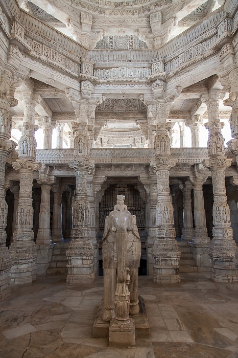 Chaumukha Adinath Temple (Jainismus) Ranakpur