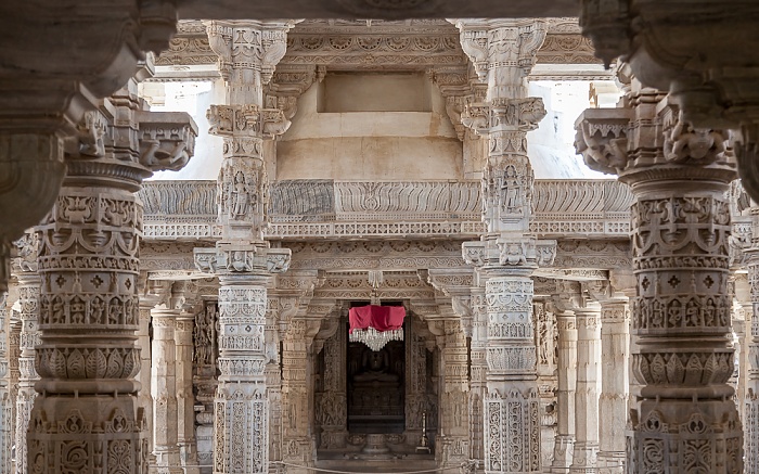 Ranakpur Chaumukha Adinath Temple (Jainismus)