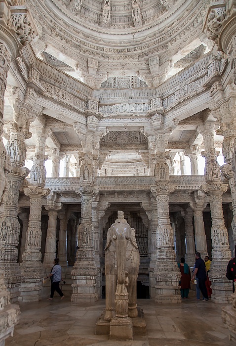 Ranakpur Chaumukha Adinath Temple (Jainismus)