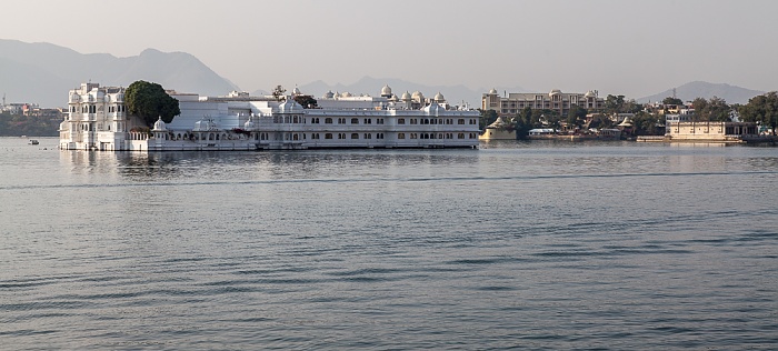 Lake Pichola, Lake Palace (Jag Niwas) Udaipur