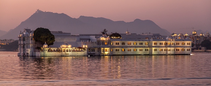 Lake Pichola, Lake Palace (Jag Niwas) Udaipur