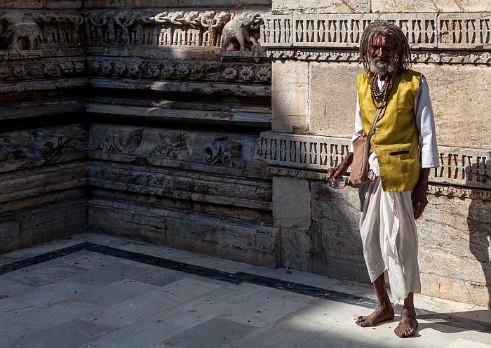 Jagdish Temple: Sadhu Udaipur