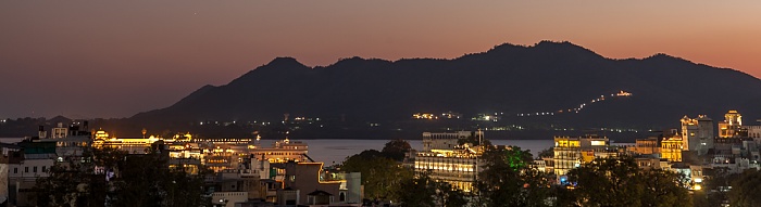 Blick vom Hotel Hill Lake: Lake Pichola Udaipur