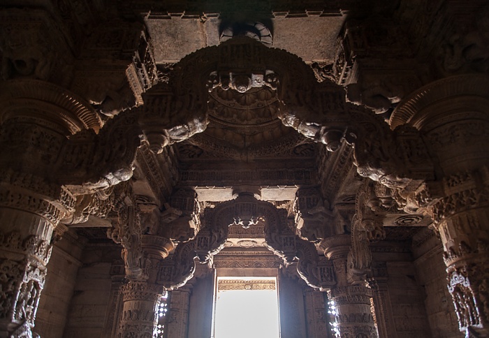 Sas Bahu Temple Eklingji