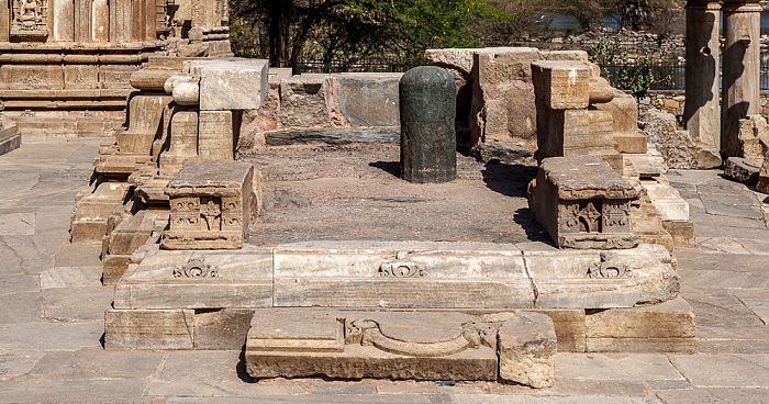 Sas Bahu Temple Eklingji