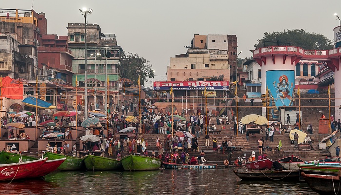 Ganges, Ghats: Dashashwamedh Ghat Varanasi