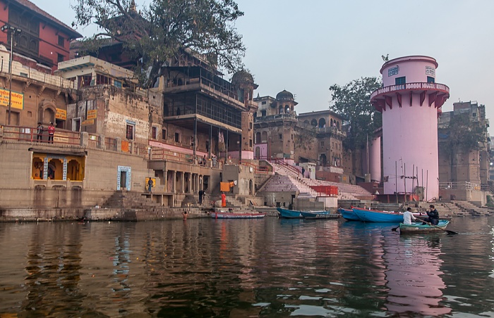Ganges, Ghats: Lalita Ghat Varanasi