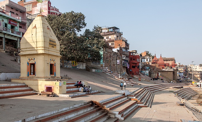 Ghats: Manasarovara Ghat Varanasi