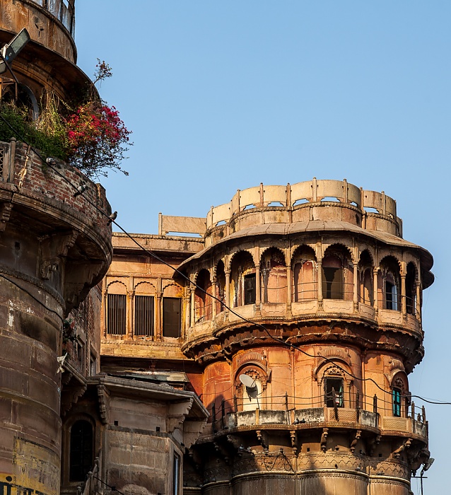Ghats: Bhonsale Ghat Varanasi