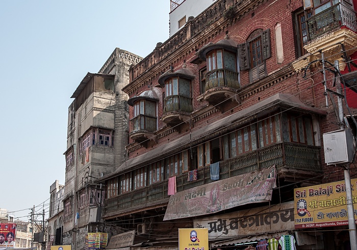 Altstadt: Dashashwamedh Road Varanasi