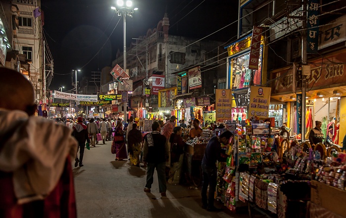 Altstadt: Dashashwamedh Road Varanasi