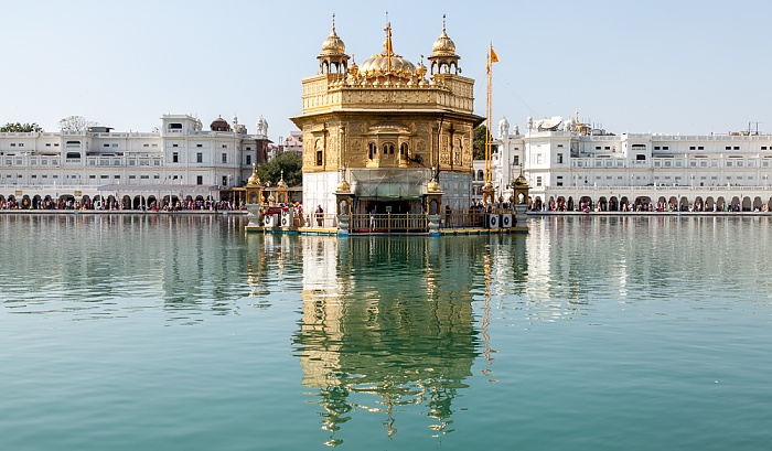 Golden Temple Complex: Amrit Sarovar (Wasserbecken), Harmandir Sahib (Goldener Tempel) Amritsar