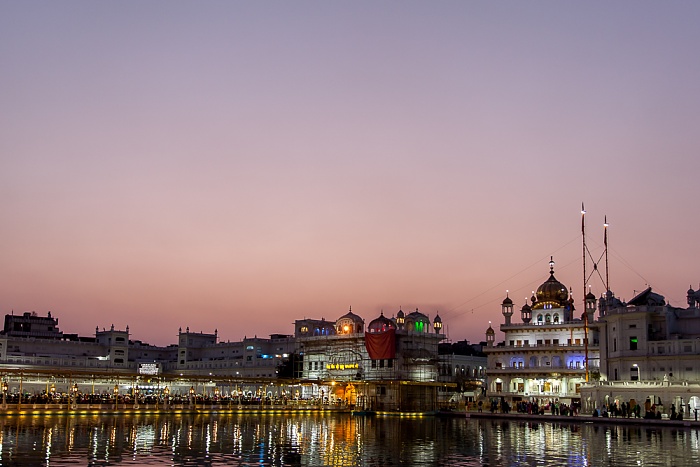 Golden Temple Complex: Amrit Sarovar (Wasserbecken), Darshani Deorhi, Sri Akal Takhat Sahib Amritsar