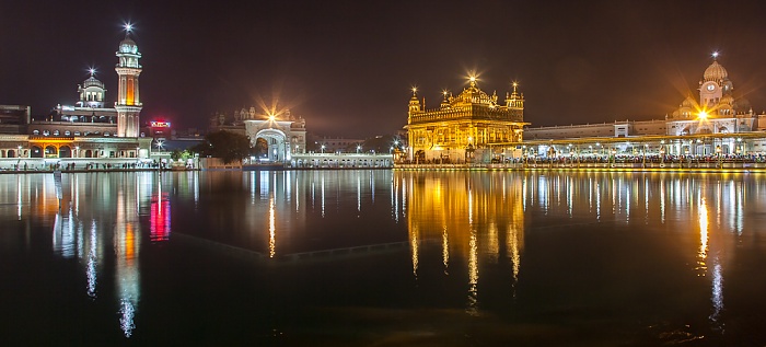 Golden Temple Complex: Amrit Sarovar (Wasserbecken), Harmandir Sahib (Goldener Tempel) Amritsar