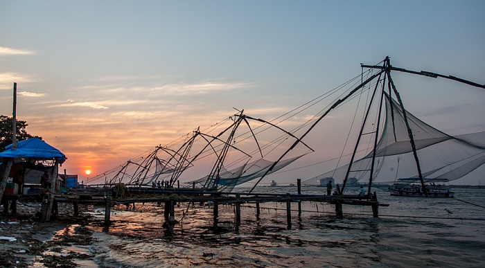 Fort Kochi: Chinesische Fischernetze, Vembanad Lake Kochi