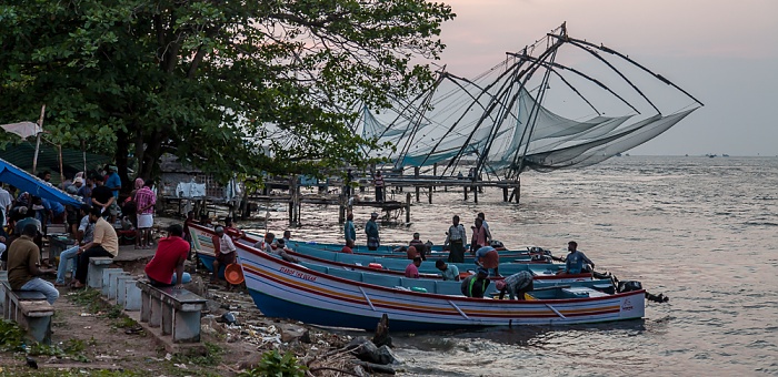 Fort Kochi: Vembanad Lake - Rückkehr der Fischerboote