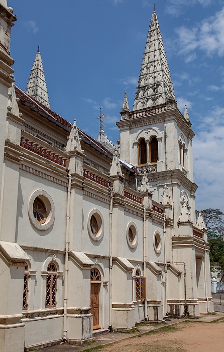 Fort Kochi: Santa Cruz Cathedral Basilica