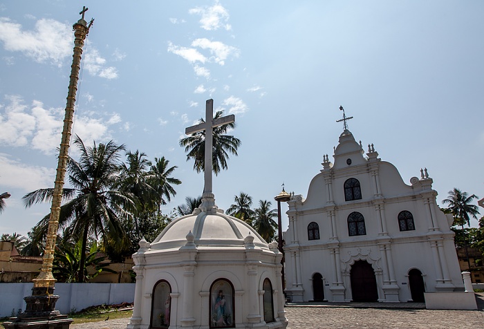 Mattancherry: Jeevamatha Church Kochi
