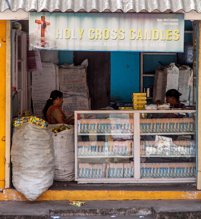 Mattancherry: Bazaar Road Kochi