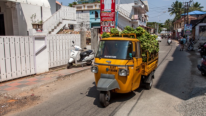 Mattancherry: Pullupalam Road - Bananentransport Kochi