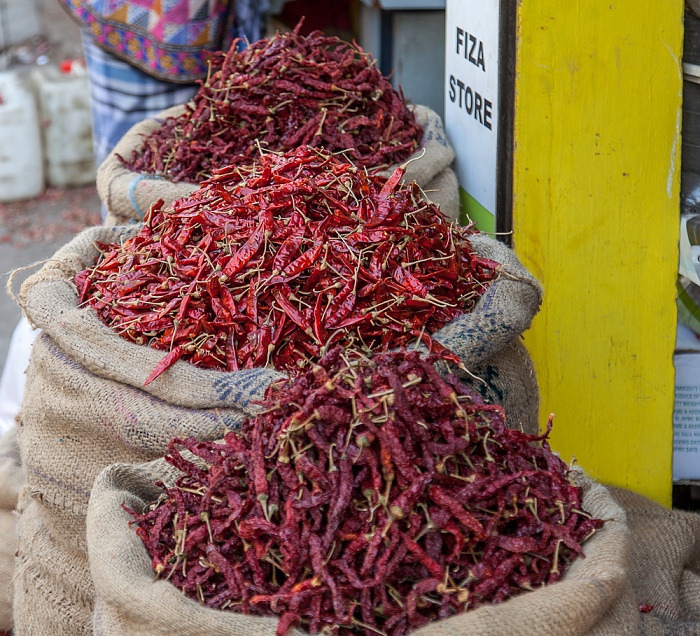 Mattancherry: Bazaar Road - Chilis Kochi