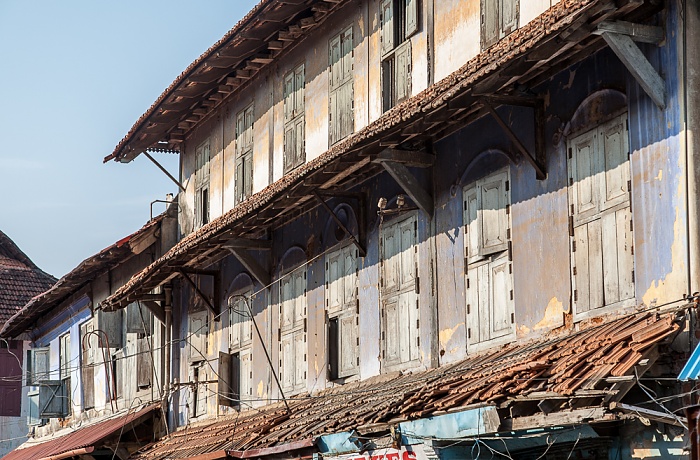 Mattancherry: Bazaar Road Kochi