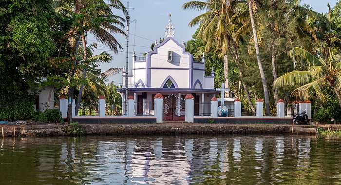 Pamba River, Kappela Pally Thekke Amichakary (Kuttanad) Backwaters