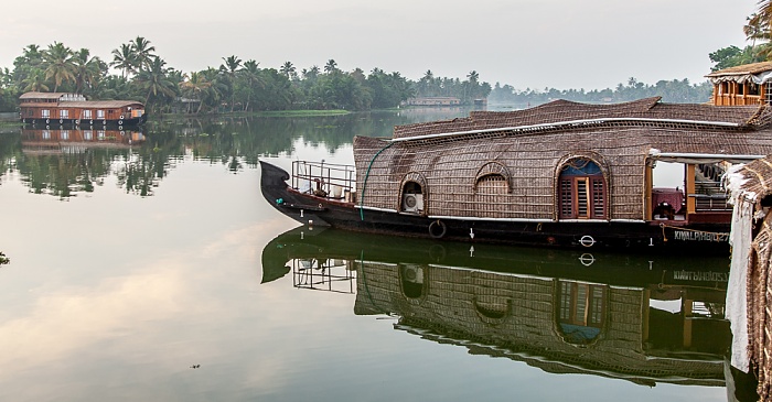 Pamba River, Pallathuruthy Backwaters