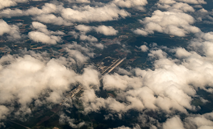 Bayern 2016-05-05 Flug BAW951 München Franz Josef Strauß (MUC/EDDM) - London Heathrow (LHR/EGLL) Luftbild aerial photo