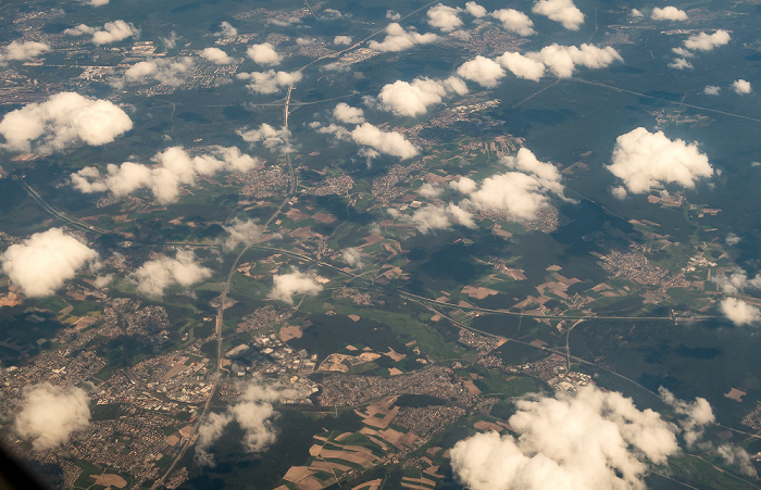 Bayern 2016-05-05 Flug BAW951 München Franz Josef Strauß (MUC/EDDM) - London Heathrow (LHR/EGLL) Luftbild aerial photo