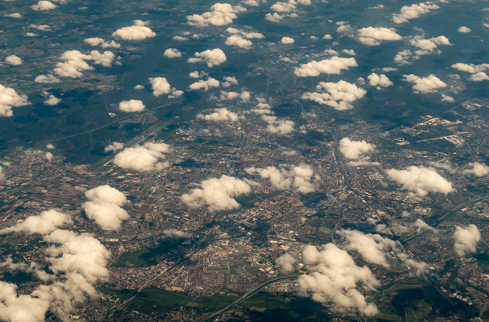 Nürnberg 2016-05-05 Flug BAW951 München Franz Josef Strauß (MUC/EDDM) - London Heathrow (LHR/EGLL) Luftbild aerial photo