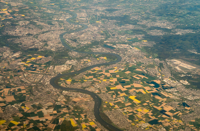 Nordrhein-Westfalen 2016-05-05 Flug BAW951 München Franz Josef Strauß (MUC/EDDM) - London Heathrow (LHR/EGLL) Luftbild aerial photo