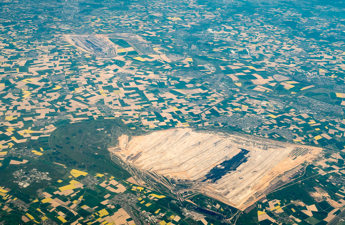 Nordrhein-Westfalen 2016-05-05 Flug BAW951 München Franz Josef Strauß (MUC/EDDM) - London Heathrow (LHR/EGLL) Luftbild aerial photo