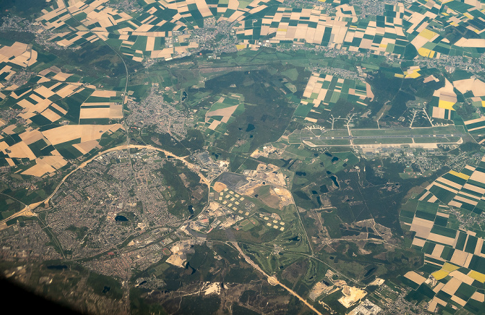 Niederlande 2016-05-05 Flug BAW951 München Franz Josef Strauß (MUC/EDDM) - London Heathrow (LHR/EGLL) Luftbild aerial photo