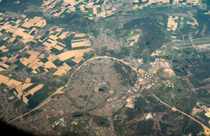 Niederlande 2016-05-05 Flug BAW951 München Franz Josef Strauß (MUC/EDDM) - London Heathrow (LHR/EGLL) Luftbild aerial photo