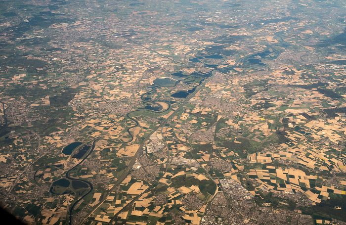Niederlande 2016-05-05 Flug BAW951 München Franz Josef Strauß (MUC/EDDM) - London Heathrow (LHR/EGLL) Luftbild aerial photo